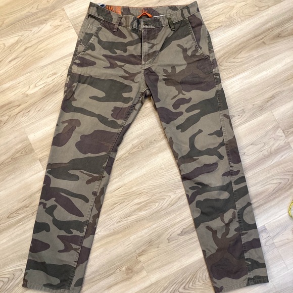 Dockers Camo Pants - Picture 2 of 7